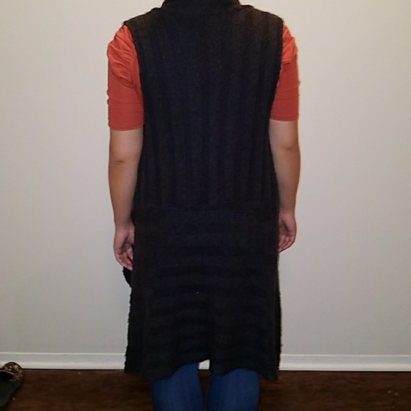 Vintage Cecil Dark gray wool knit knee-length sweater duster open vest. Size M. - Picture 4 of 4